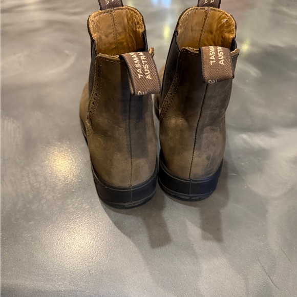 Blundstone Leather Chelsea Boots - Picture 5 of 5